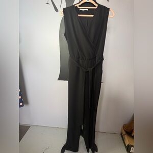 Pepper & Zoe Black Sleeveless Jumpsuit. PTP 18